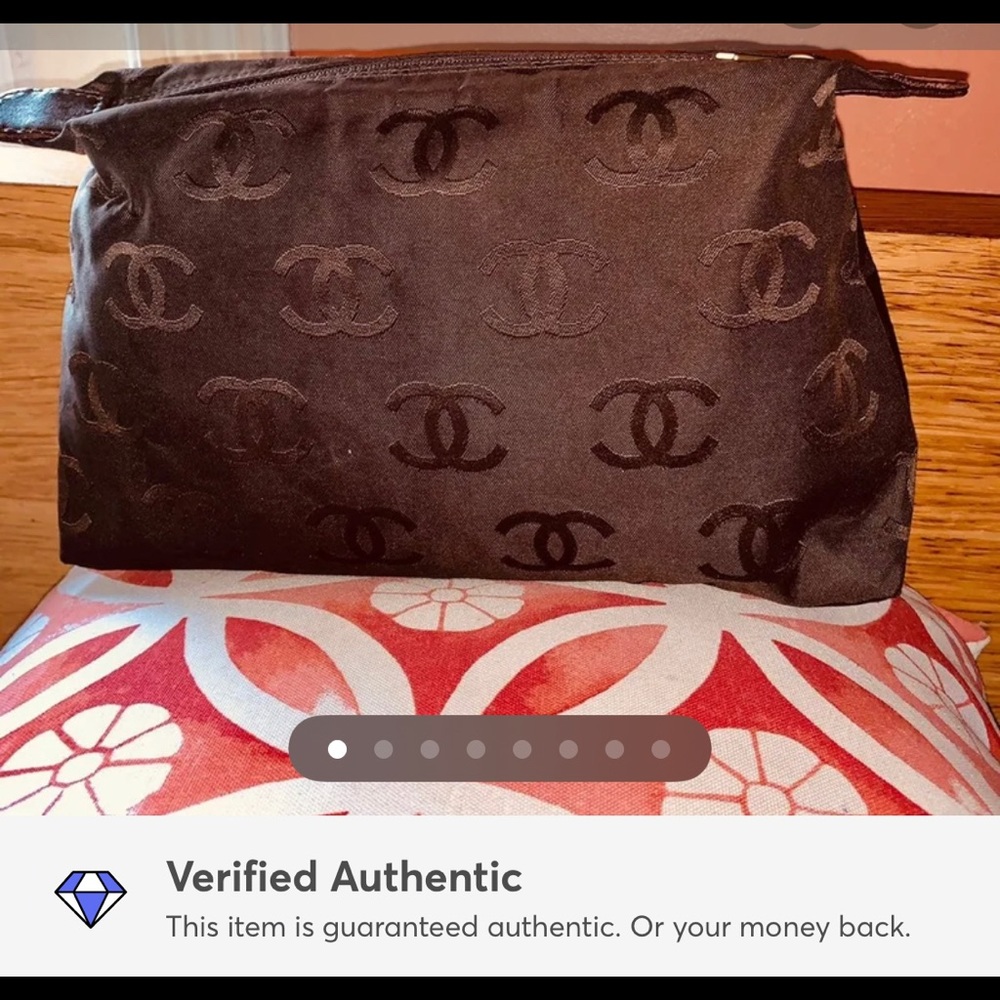 💝SOLD CHANEL Brown Nylon Embossed Clutch Pouch Bag - Picture 2 of 9